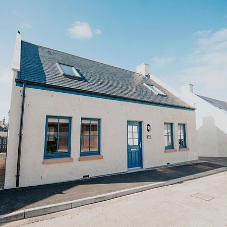 The Seafield Arms Hotel Cullen - Self Catering Exterior foto